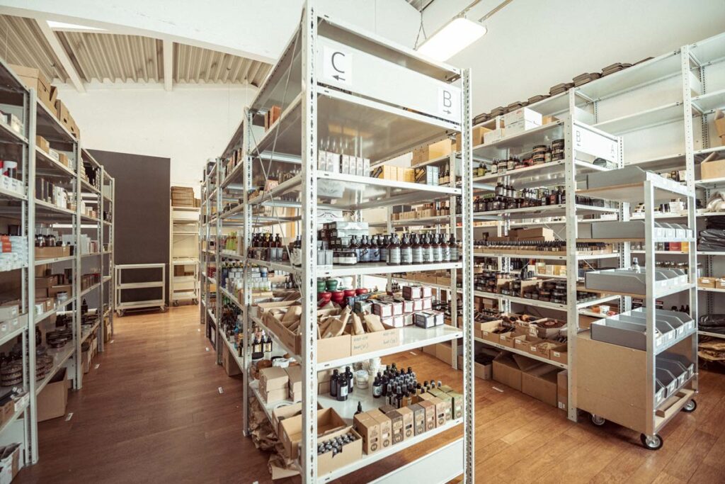 blackbeards warehouse